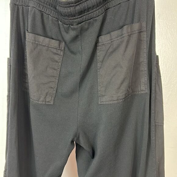 Me + Em Black Cotton High Rise Drawstring Waist Soft Cargo Jogger Pants Size 14 - Picture 5 of 13